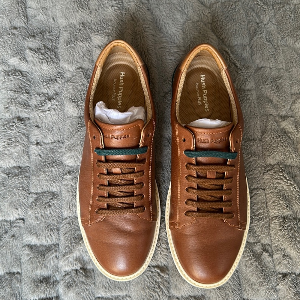 Hush Puppies Heath Sneaker - Size 10